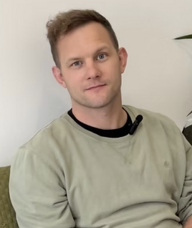 Book an Appointment with Alex Bates - Sport Therapist for Free phone consultation