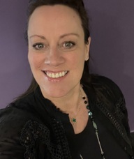 Book an Appointment with Julie Eeckhout-Duff for Myofascia Release / Bowen Fascia Release