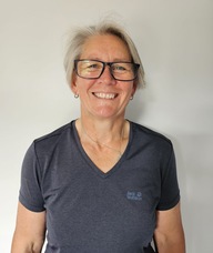 Book an Appointment with Michelle Carlin for Osteopathy