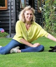 Book an Appointment with Elizabeth Bowman for Osteopathy