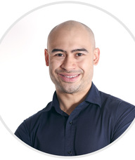 Book an Appointment with Mr Adrian Lee for Osteopathy