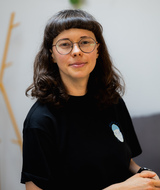 Book an Appointment with Simona Ilincariu at HACKNEY DOWNS STUDIOS - Abuelita's Wellbeing CIC