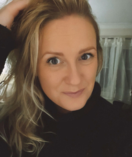 Book an Appointment with Laura Higgs-White for Swedish massage