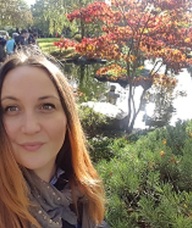 Book an Appointment with Daniela Brogna for Relaxing