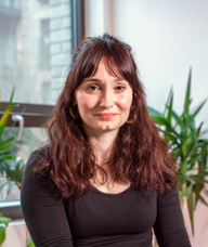 Book an Appointment with Maria-Helena Farah for Chiropractic