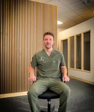 Book an Appointment with Dan Van Hooijdonk for Physiotherapy